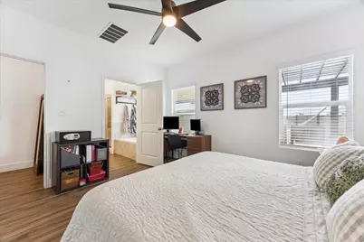 700 Legends Lane, Georgetown, TX 78628 - Photo 16