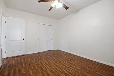 302 W San Antonio Street #101, San Marcos, TX 78666 - Photo 22
