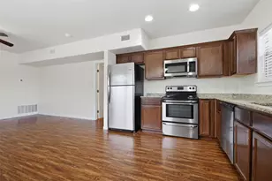 302 W San Antonio St, San Marcos, TX 78666 - Photo 18