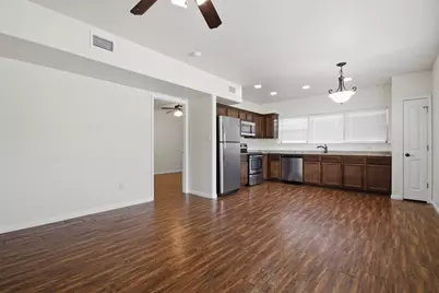 302 W San Antonio Street #101, San Marcos, TX 78666 - Photo 6