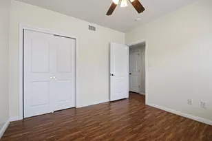 302 W San Antonio St, San Marcos, TX 78666 - Photo 28