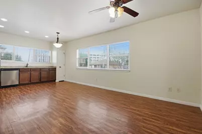 302 W San Antonio Street #101, San Marcos, TX 78666 - Photo 14