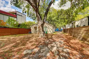 611 W Live Oak St, Austin, TX 78704 - Photo 16