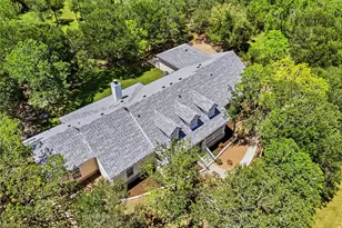 136 Territory Dr, Bastrop, TX 78602 - Photo 32