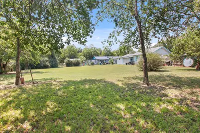 1007 Kimbro Street, Taylor, TX 76574 - Photo 26