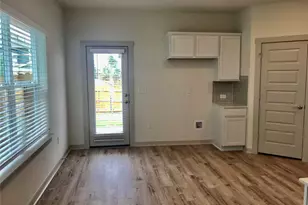 2025 Daleside Ln, Austin, TX 78754 - Photo 6