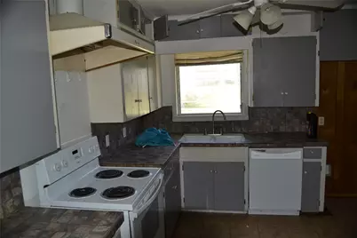 1502 Sherrard Street, Burnet, TX 78611 - Photo 18