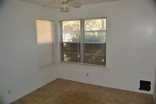 1502 Sherrard St, Burnet, TX 78611 - Photo 10