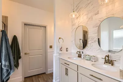 261 Mendoza, Kyle, TX 78640 - Photo 16