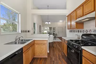 109 Prairie Springs Cove, Georgetown, TX 78626 - Photo 12