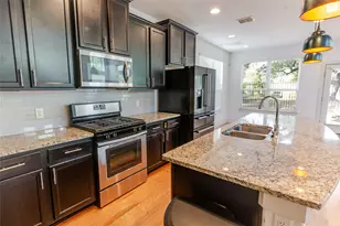 1400 Homespun Rd, Austin, TX 78745 - Photo 10
