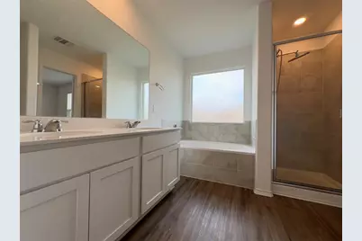 104 Milliner Loop, Hutto, TX 78634 - Photo 10