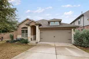 8113 Cannon Ct, Lago Vista, TX 78645 - Photo 4