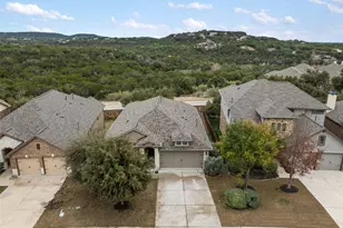 8113 Cannon Ct, Lago Vista, TX 78645 - Photo 1