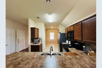 7521 Cedar Edge Drive, Austin, TX 78744 - Photo 6