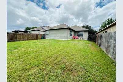 7521 Cedar Edge Drive, Austin, TX 78744 - Photo 20