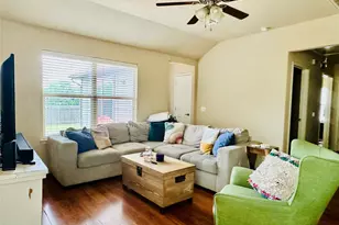 7521 Cedar Edge Dr, Austin, TX 78744 - Photo 10