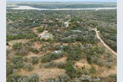 122 Winding Creek Road, Spicewood, TX 78669 - Photo 16