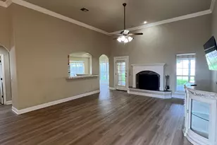3 Honeysuckle Ln, Wimberley, TX 78676 - Photo 4