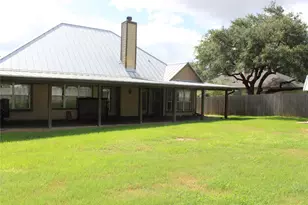 3 Honeysuckle Ln, Wimberley, TX 78676 - Photo 14