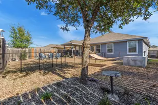 124 Sage Meadows Dr, San Marcos, TX 78666 - Photo 24