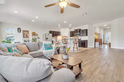 124 Sage Meadows Drive, San Marcos, TX 78666 - Photo 8