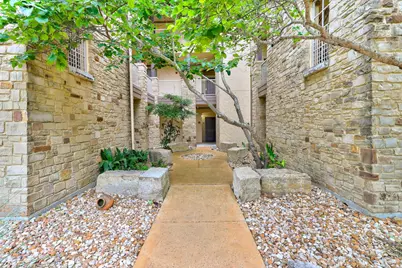 6712 Lantern View Drive #303, Jonestown, TX 78645 - Photo 4