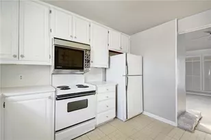 2529 Rio Grande St, Austin, TX 78705 - Photo 6