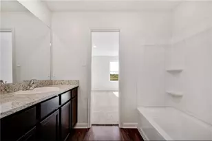 313 Riverdale Dr, Jarrell, TX 76537 - Photo 6