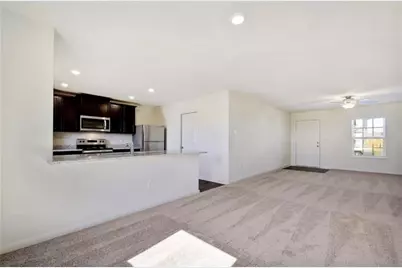 313 Riverdale Drive, Jarrell, TX 76537 - Photo 4