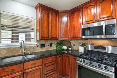 2312 Marcus Abrams Boulevard, Austin, TX 78748 - Photo 8