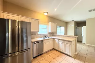 12416 Beartrap Ln, Austin, TX 78729 - Photo 12