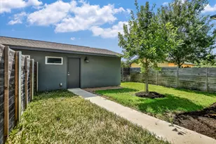 8717 Whitter Dr, Austin, TX 78747 - Photo 18