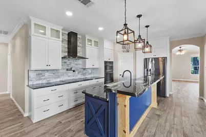 15020 Hero Way W, Leander, TX 78641 - Photo 24