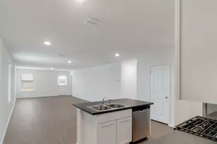 149 Schuenemann Wy, Uhland, TX 78640 - Photo 4