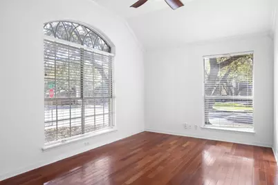 7124 Quimper Lane, Austin, TX 78749 - Photo 4