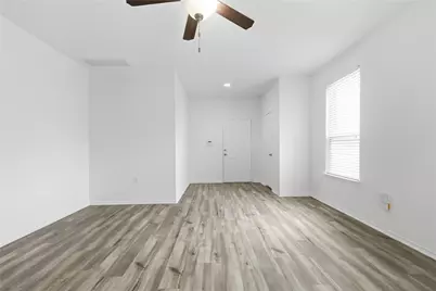 11200 Drumellan Street, Austin, TX 78754 - Photo 12