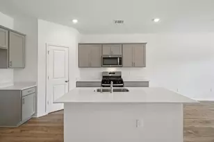 203 Mustang Lk Cir, Buda, TX 78610 - Photo 10