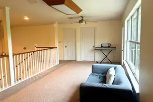 137 Wamel Way, Cedar Creek, TX 78612 - Photo 8