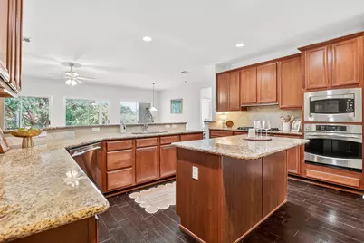 213 Mustang Island Trail, Georgetown, TX 78633 - Photo 8