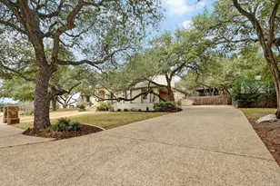 2800 Barton Point Dr, Austin, TX 78733 - Photo 36
