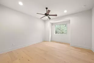 2800 Barton Point Dr, Austin, TX 78733 - Photo 22