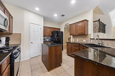 650 Middle Creek, Buda, TX 78610 - Photo 6