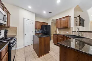 650 Middle Creek, Buda, TX 78610 - Photo 6