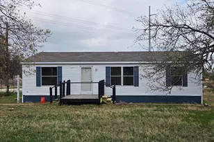 13675 Hero Way, Leander, TX 78641 - Photo 1