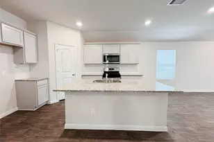 1207 Camden Ln, Lockhart, TX 78644 - Photo 6