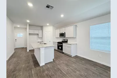 1207 Camden Lane, Lockhart, TX 78644 - Photo 6