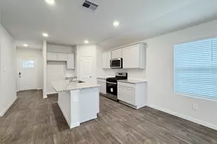 1207 Camden Ln, Lockhart, TX 78644 - Photo 6