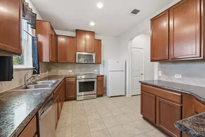 13535 Abraham Lincoln Street, Manor, TX 78653 - Photo 10