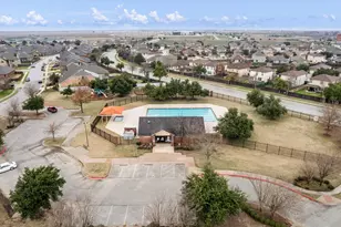 4202 King's Canyon Dr, Taylor, TX 76574 - Photo 30